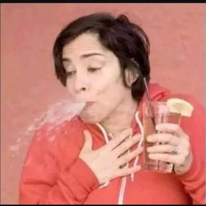 Meet your Posher, Leanna